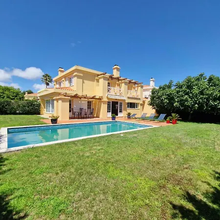Rent4rest Golf Lovers Paradise 4br With Pool Сasa de vacaciones Sintra